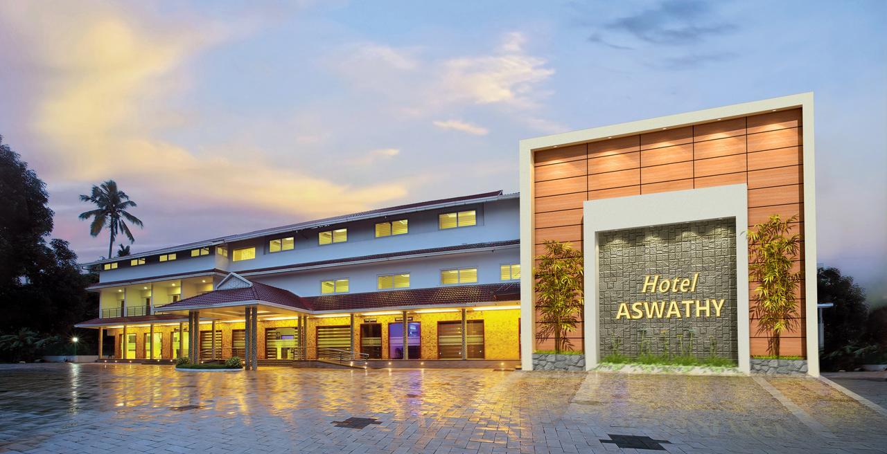 Hotel Aswathy Kodungallur Luaran gambar